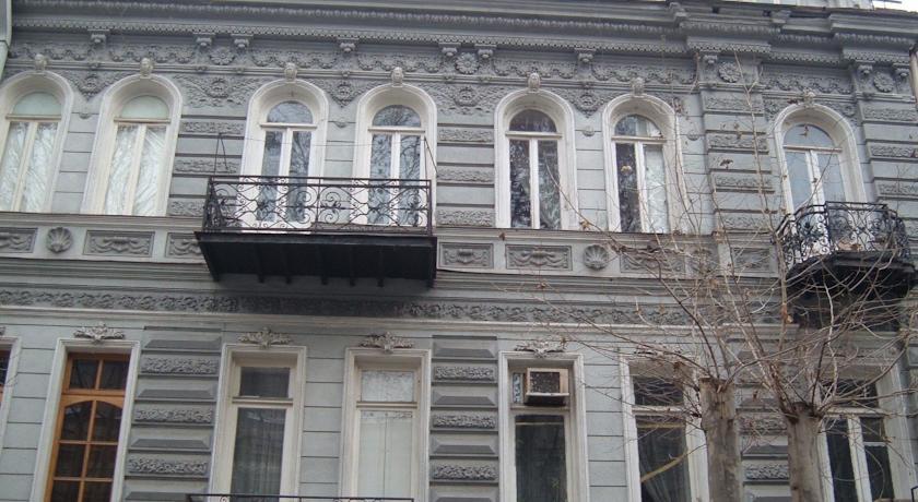 Old Tbilisi Trio Apartments Exteriör bild